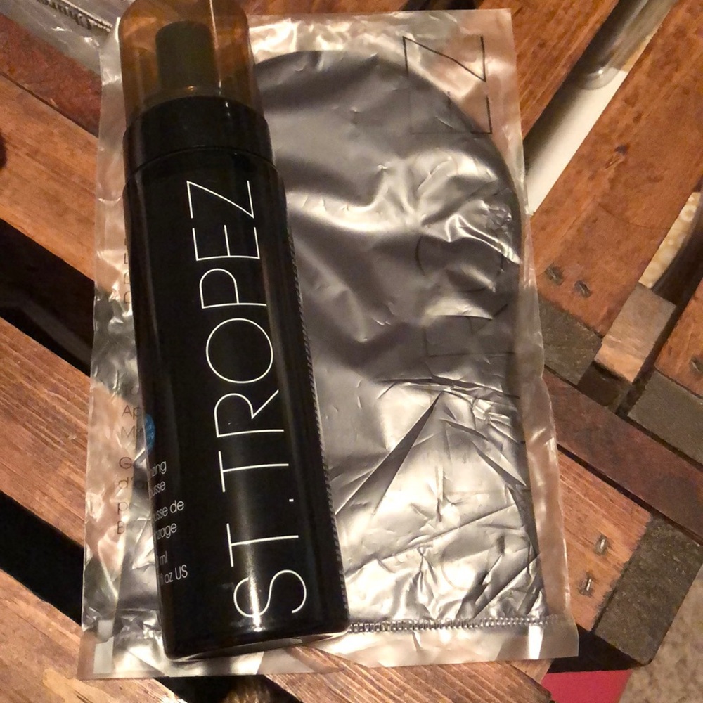Self tanning bronzing mousse.